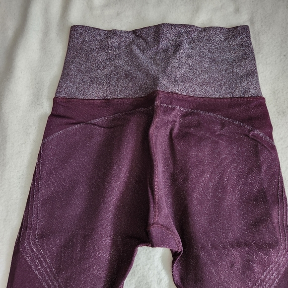 Athleta Twilight Tight Antique Burgundy Seamless Leggings Size Small - Picture 8 of 8